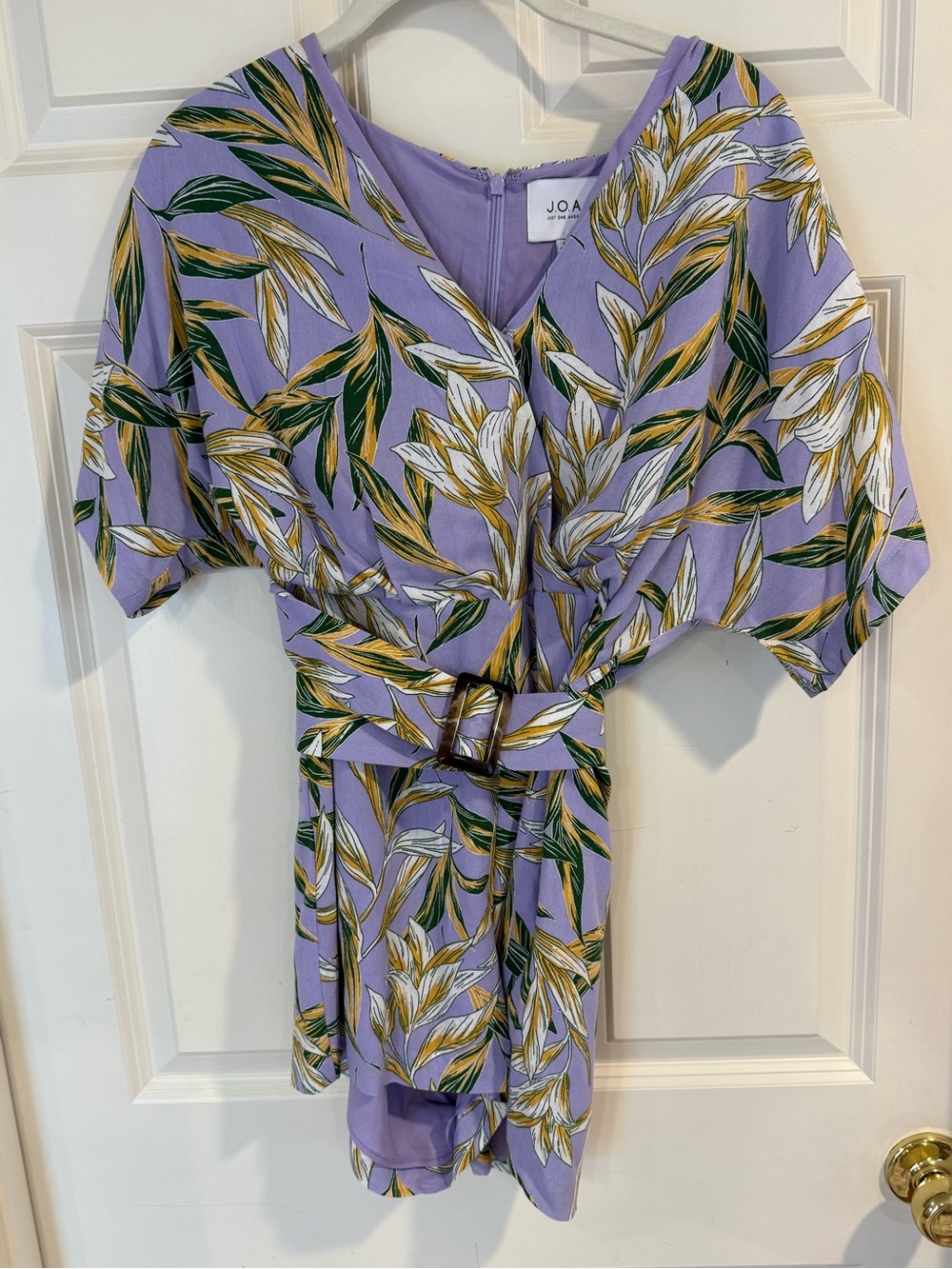J.O.A. Lavender Floral V-Neck Belted Tunic Top